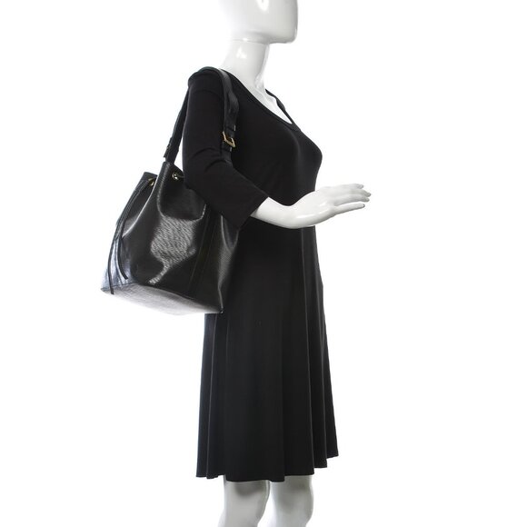 Authentic Louis Vuitton Epi Petit Noe Leather Shoulder Bag - Picture 7 of 14